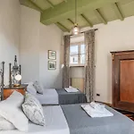 Busdraghi Luxury 公寓