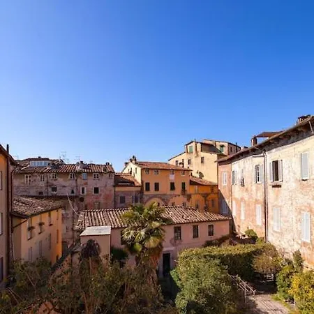 Busdraghi Luxury Apartman Lucca