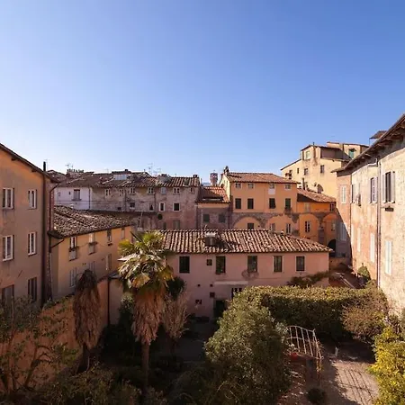 Busdraghi Luxury Apartman Lucca