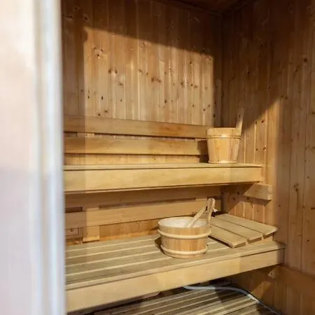 Busdraghi Luxury Apartman *